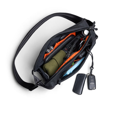 Carryology Essentials Sling