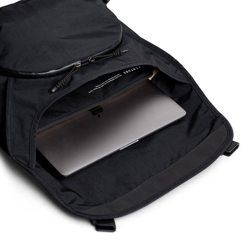 Venture Messenger Bag 14"