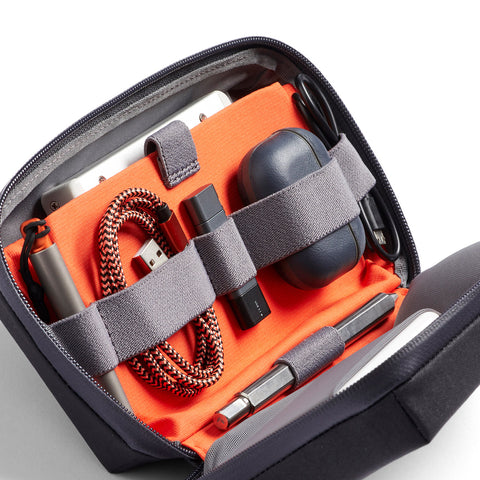 Carryology Essentials Tech Carry Kit