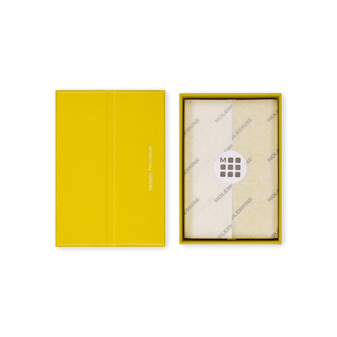 Issey Miyake Limited Edition Japanese Album Business Card Holder Extra Small